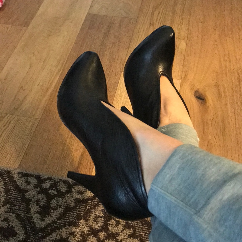 Ash shootie/bootie black leather